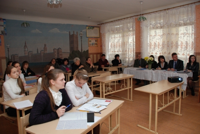 Школьники Енакиева презентовали экологические проекты