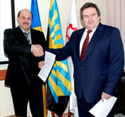 Енакиевский метзавод подписал соглашение о социально-экономическом партнерстве с городом