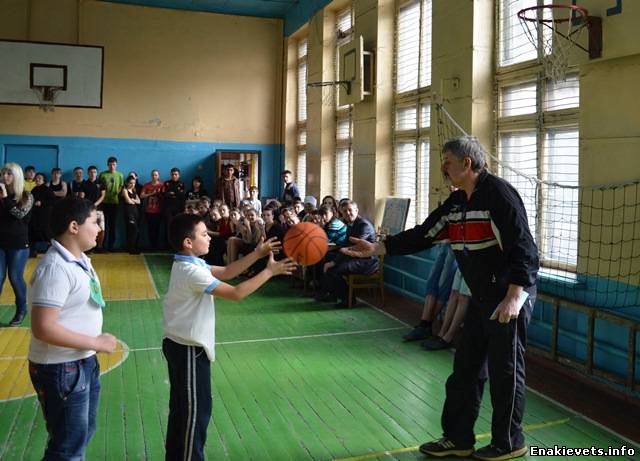 Шоу «Звезды баскетбола – 200-летию Т.Г. Шевченко»