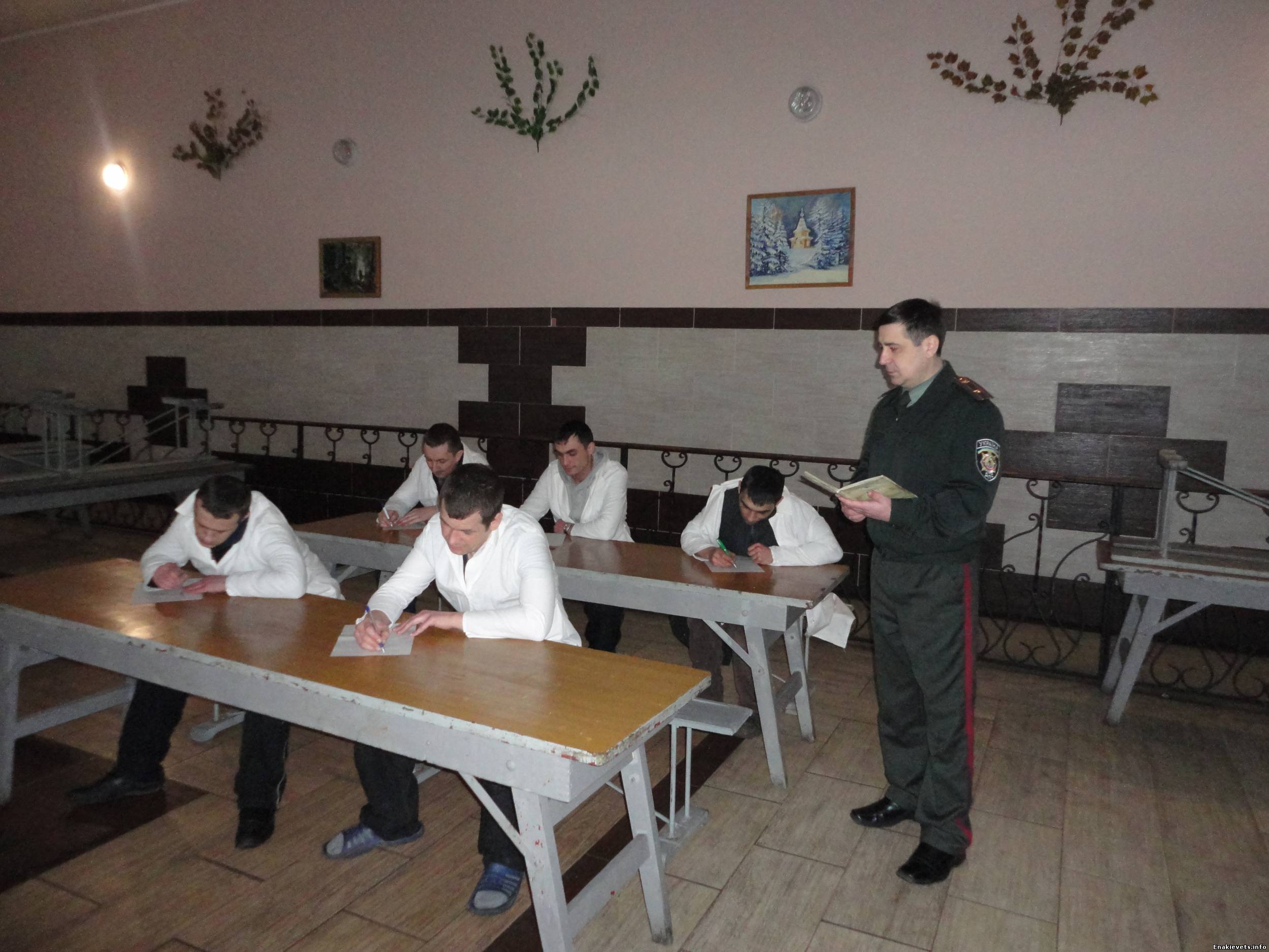 В Енакиевской исправительной колонии УГПтСУ в Донецкой области (№52) состоялось занятие с осужденными