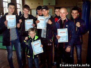Открытый чемпионат Донецкой республиканской КДЮСШ по видам единоборств по кикбоксингу и тайскому боксу.