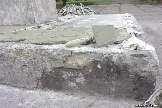 В Енакиево восстановлен один из старейших памятных мемориалов