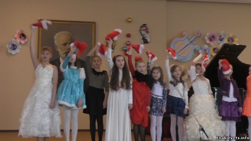 Новогодние праздники в школе искусств имени П. И. Чайковского
