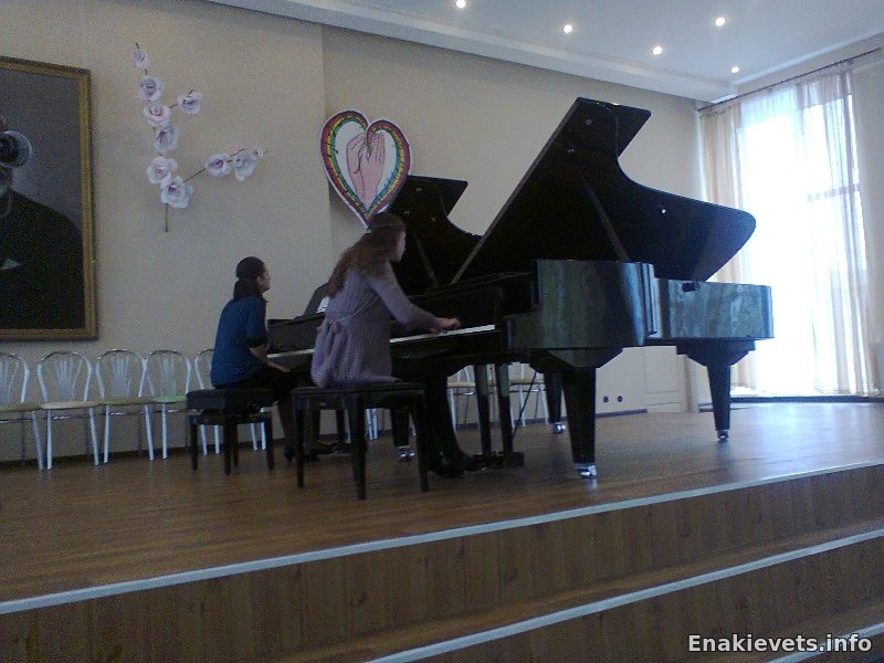 Мастер-класс фортепианного искусства в Енакиево