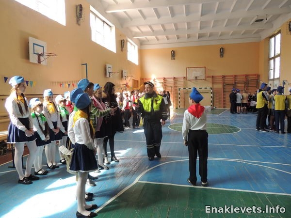 Конкурс юных инспекторов движения прошел в Енакиево